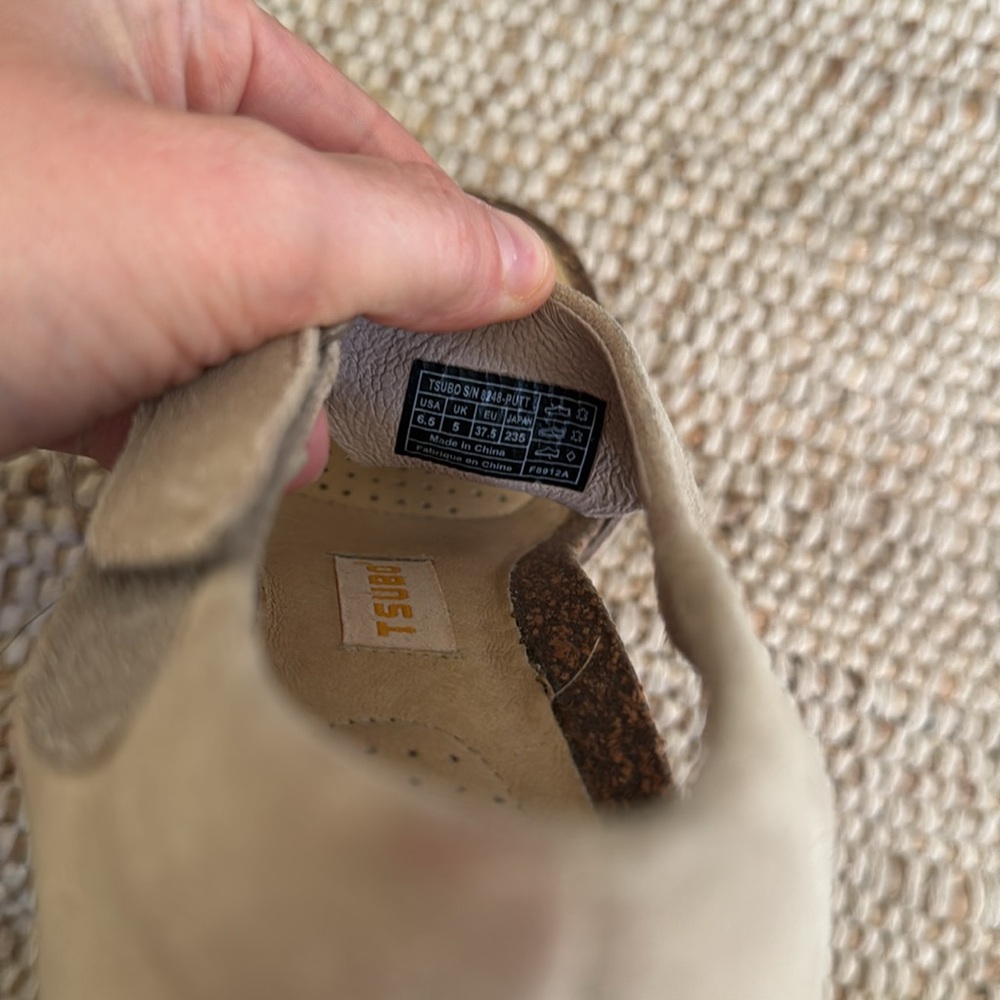 Tsubo taupe light grey wedge sandal with Velcro - Picture 5 of 5